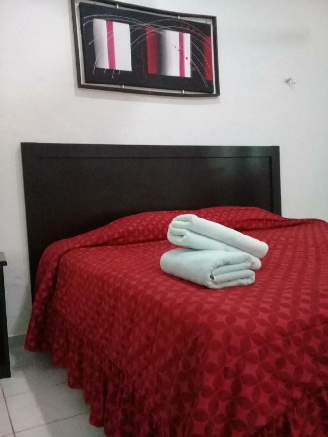 Hotel 41 Valladolid 바야돌리드 외부 사진