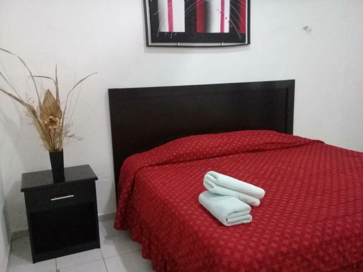 Hotel 41 Valladolid 바야돌리드 외부 사진