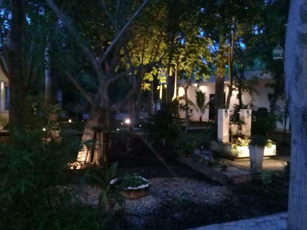 Hotel 41 Valladolid 바야돌리드 외부 사진